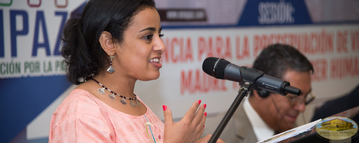 Mariam Wallet, presidenta del 16° Foro Permanente para las Cuestiones Indígenas de las Naciones Unidad. Ponencia La medicina ancestral, la ciencia y la tecnología para la preservación de vida.. Mariam Wallet