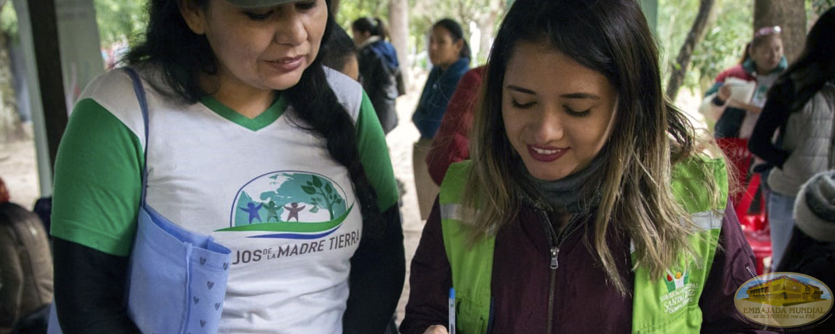 Firmando voluntariamente.