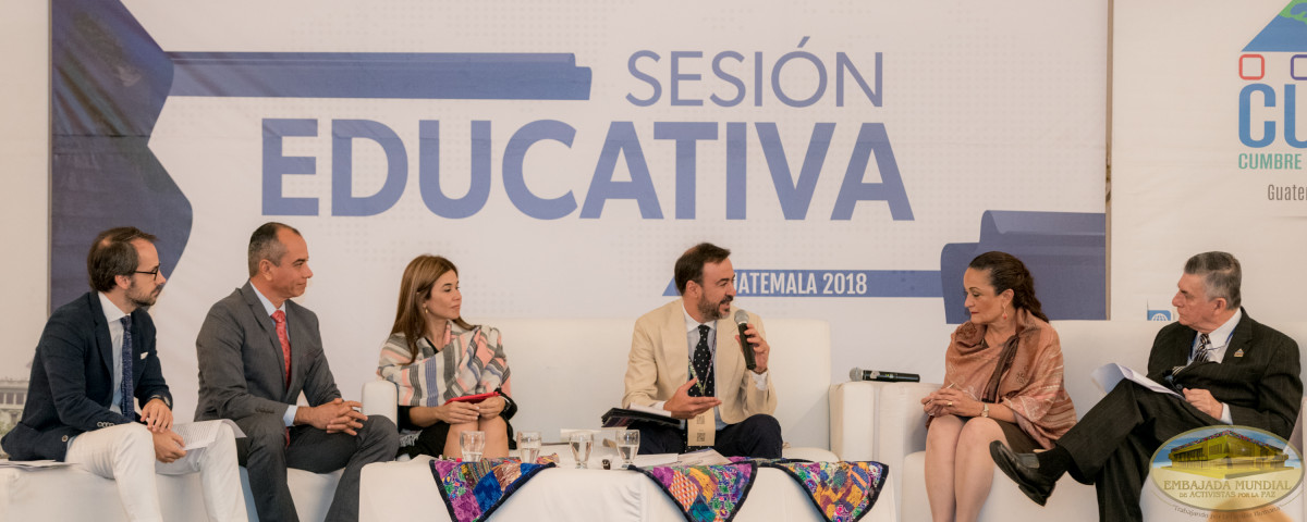 Educación y desarrollo social