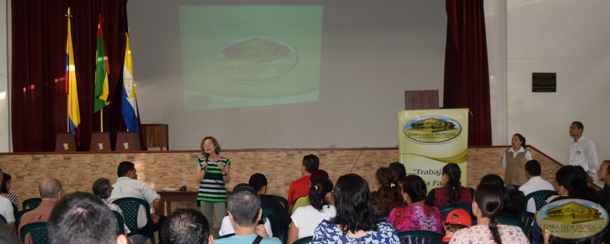 Psicóloga Escuela Normal