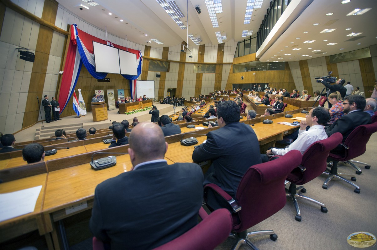 La Alianza Internacional de Universidades por la Paz (ALIUP), lanza su Primer Seminario en el Congreso Nacional de Paraguay 
