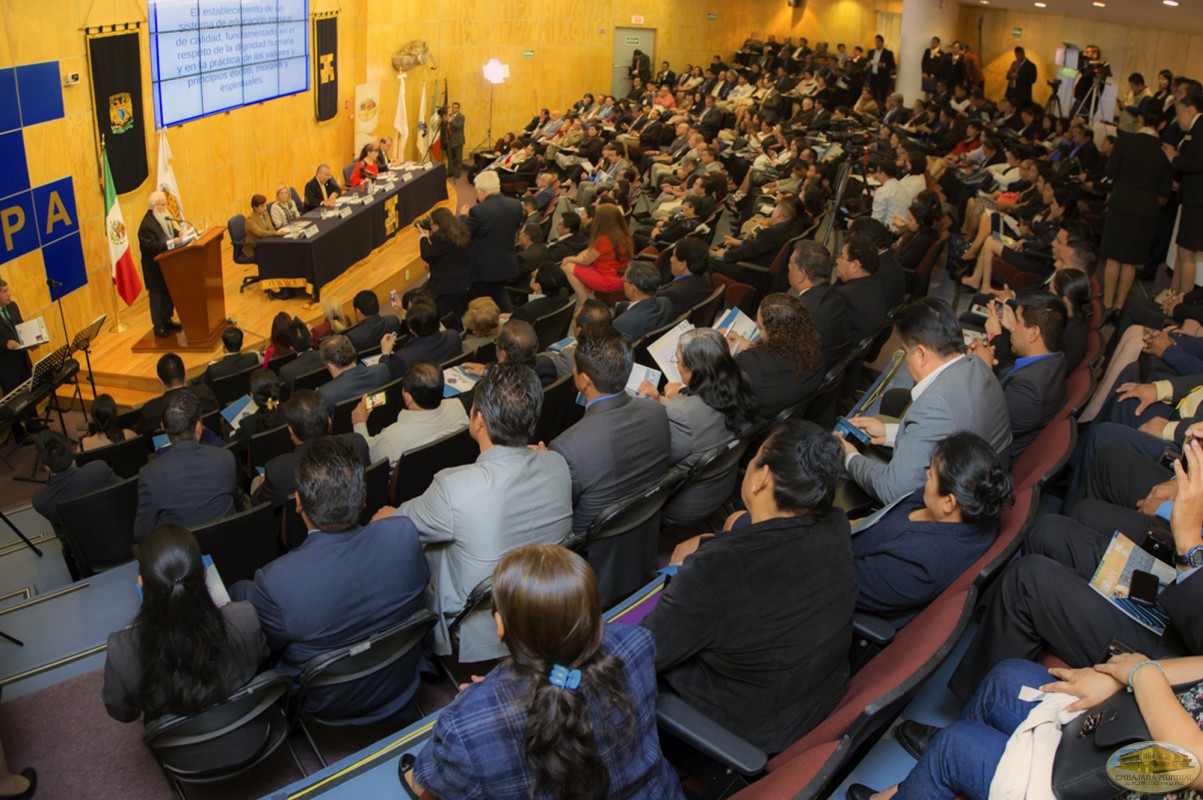 El Primer Encuentro Nacional de Universidades e Institutos de Educación Superior incorporados a la ALIUP intensificó el compromiso de educar por la paz y para la paz  