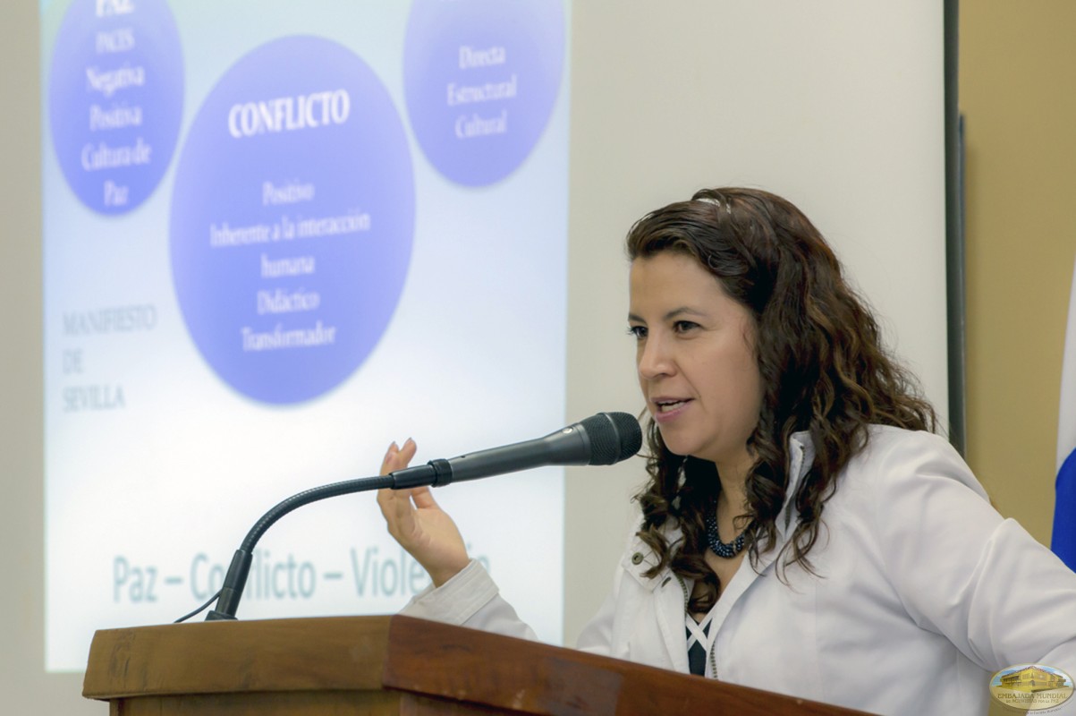 Gloria María Arca | Primer Seminario Taller de la ALIUP - Paraguay
