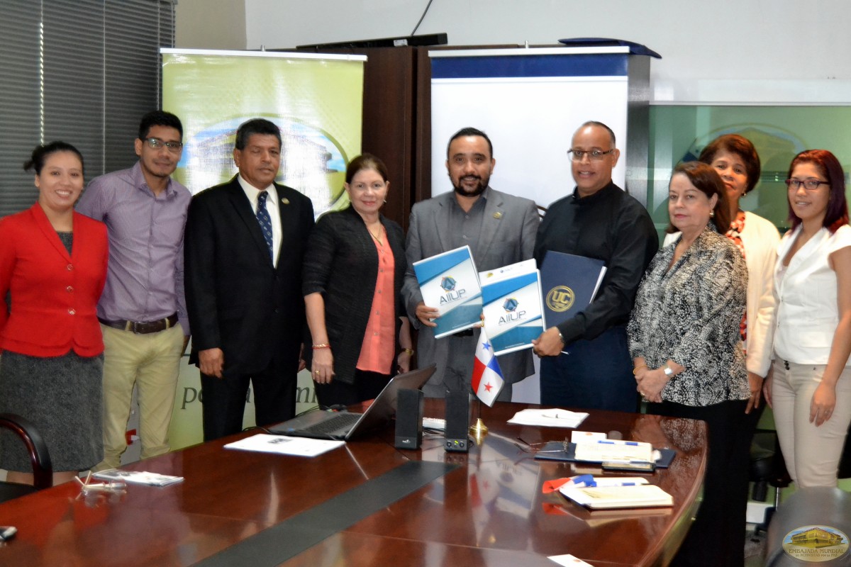 En Panamá, sexta universidad firma convenio de integración con la ALIUP