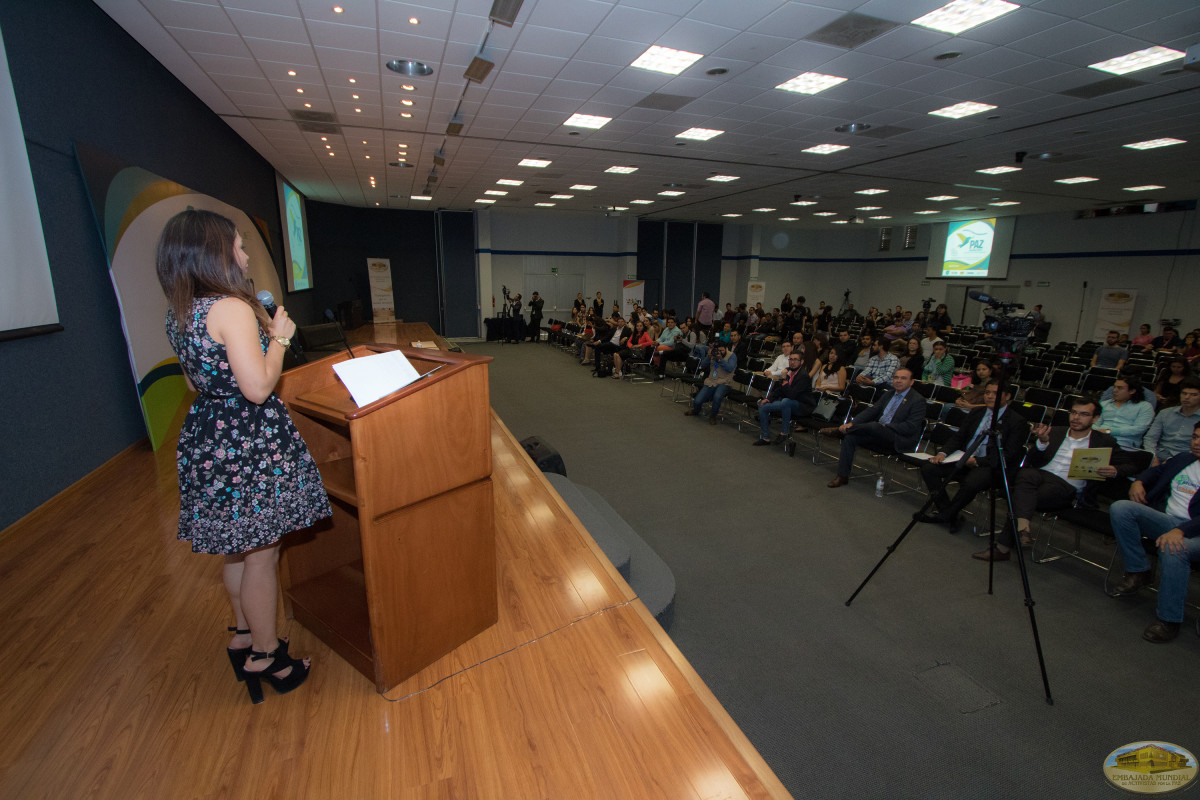 Firma de convenio por una cultura de emprendimiento para la paz social 