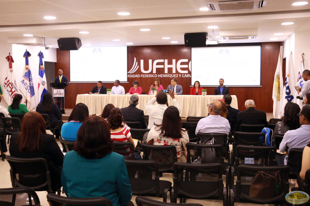 Académicos exponen sobre Responsabilidad Social Universitaria