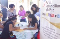 The collection of signatures successfully continued in Venezuela for peace and reconciliation.