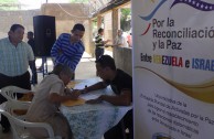 The collection of signatures successfully continued in Venezuela for peace and reconciliation.