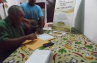 The collection of signatures successfully continued in Venezuela for peace and reconciliation.