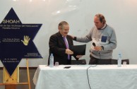 La UNJU recibe exposición “Educar para Recordar”