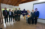 Se devela Placa a sobreviviente del Holocausto y de la dictadura militar argentina en sede de la ex ESMA