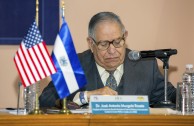 Dr. José Antonio Murguía Rosete (México), Moderador, Presidente del Seminario de Derecho Internacional del Centro de Relaciones Internacionales, Facultad de Ciencias Políticas y Sociales de la UNAM; Decano de la misma facultad