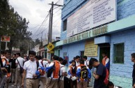 Triple Jornada en Colegios de Educación Básica, Media y Diversificada, reciben a la EMAP y su Foro “Educando para Recordar” en Guatemala