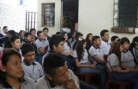 Three day conference in Basic Education, Media and Diversified Schools, which received the GEAP and the Forum: "Educating to Remember" in Guatemala