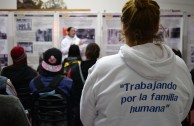 Escuela N°13  Olavarria en Argentina se presenta la historia de Ana Frank