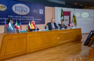 Participación del Dr. Baltasar Garzón de España bajo el tema: “La jurisdicción universal como instrumento para combatir el crimen de genocidio y otros crímenes internacionales” durante el Tercer Foro Judicial Internacional realizado en México por la EMAP.