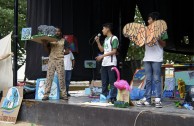 Alzando La Voz Por Los Derechos De La Madre Tierra En Quintana Roo Participan Activistas Con Desfile Y Parada Ambiental