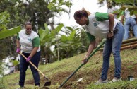 Puerto Ricans pay homage to Mother Earth and act for her protection and restoration
