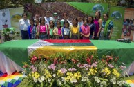 Los Hijos de la Madre Tierra de El Salvador celebraron con ceremonias, danzas y cantos el Día Mundial de la Madre Tierra