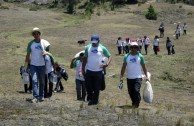 Guatemala obsequia 2.515 árboles a la Tierra en su día