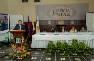 En Santa Marta, Colombia se propuso un espacio de diálogo y análisis sobre derechos humanos y políticas públicas en favor de la paz. 