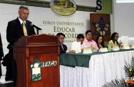 Foro “Educar para Recordar” en el Caquetá-Colombia: Creando conciencia basados en las lecciones que dejó el Holocausto