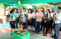 Around 1,600 Salvadoran students and teachers showed their interest in the future of Mother Earth