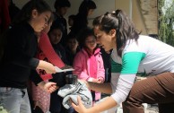 Estudiantes participan en jornadas de concientización en favor de la Madre Tierra