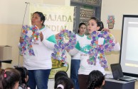 Estudiantes participan en jornadas de concientización en favor de la Madre Tierra