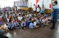 Activistas por la Paz promueven el cuidado del planeta Tierra en instituciones educativas