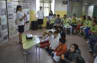 Programa educativo enseña la historia del Holocausto y otros genocidios