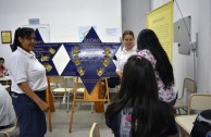 Presentadas placas de sobrevivientes del Holocausto en la Biblioteca Leopoldo Herrera