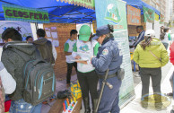 Guardia aprendiendo sobre el ambiente