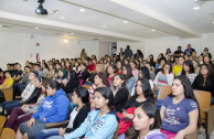 Foro universitario forma individuos para trabajar por la paz de la familia humana