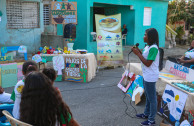 Escuela y comunidad participan en ferias ambientales