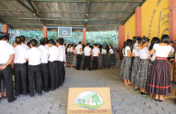 Guatemala conmemora el «Día Mundial de la Educación Ambiental» promoviendo el amor por la Madre Tierra.