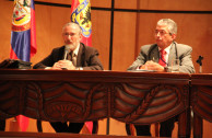 Gran Rabino Alfredo Goldschmidt y Padre Carlos Marío Alzate en el foro "El papel de la Iglesia Católica durante la Segunda Guerra Mundial"