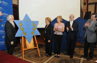 Senate of Argentina receives the plaques of the survivors