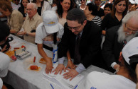 Holocaust Commemoration and the Unveiling of Holocaust Survivor Eugenia Unger's Plaque