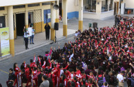 estudiantes guardianes