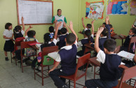 Las 5R llegan a la escuela de maranatha para crear conciencia.