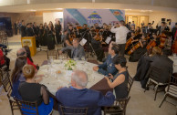 Cena amenizada por la Orquesta Sinfónica Nacional de la EMAP en cabeza de su director el Maestro Jorge Montemayor Paz.