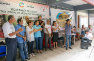 Students of the UAGro participate in a blood drive