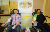 Voluntarios donando sangre