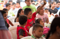 The children of the refuge camp participate in the dynamics of the happy world of the OSEMAP.