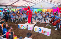 The orchestra working as a team and with the help of the children find the secret message.