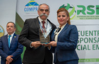 Recognition of Entrepreneurs in CSR Session, CUMIPAZ 2018