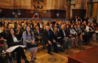 Senate of Argentina receives the plaques of the survivors