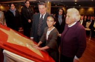 Inge Chaskel, su hijo Tomás y su nieta Hanna, continuación del pueblo de Israel.