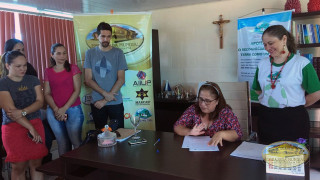 Firma proclama.